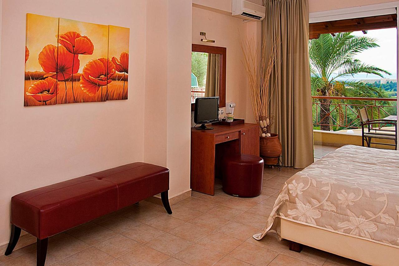 Kelyfos Hotel เนโอสมาร์มาราส ห้อง รูปภาพ